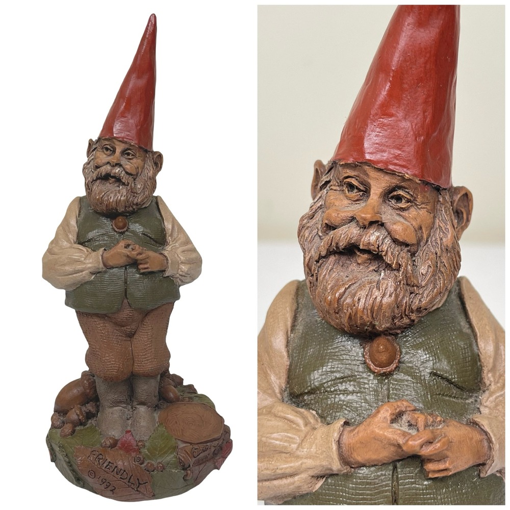 Vintage Tom Clark Friendly 1992 Gnome Figurine #47 Red Hat Autumn Acorns Leave